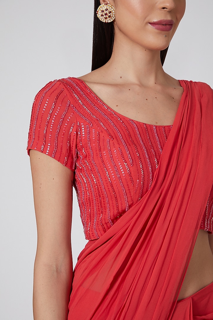 Coral Viscose Georgette Pre-Draped Party Wear Saree Set by Samatvam By Anjali Bhaskar at Pernia's Pop Up Shop