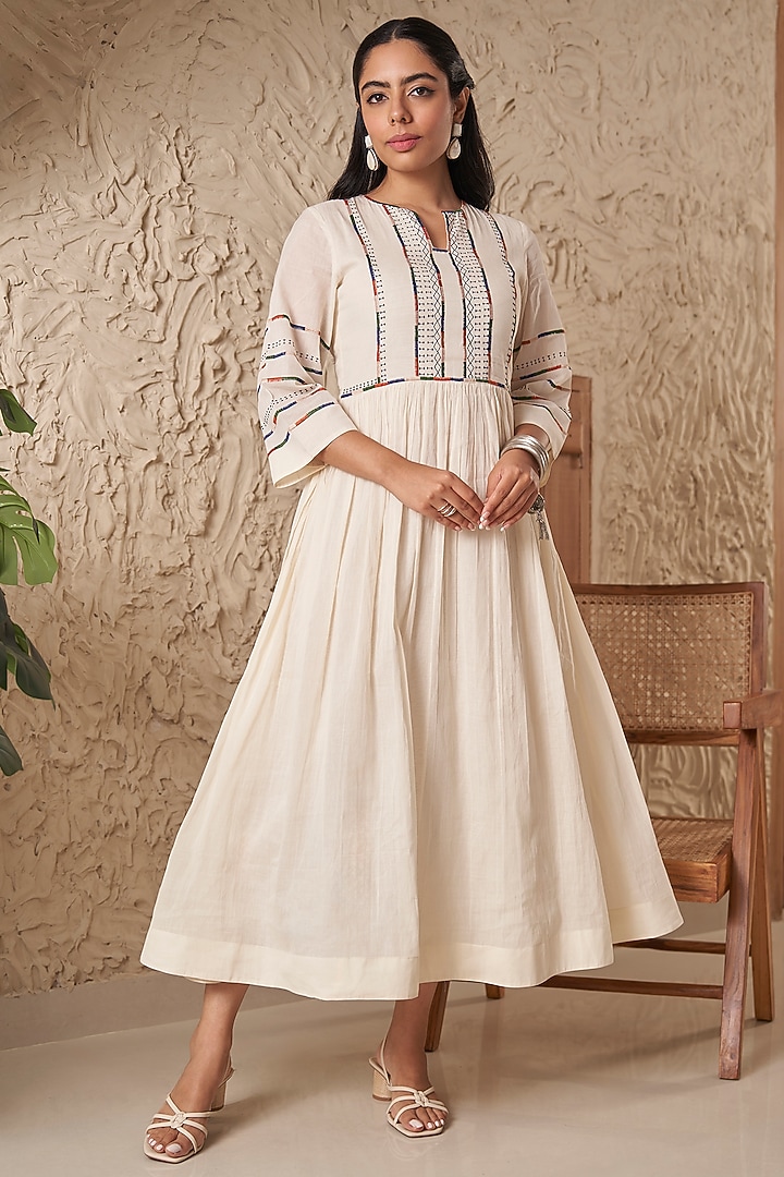 Cream Mulmul Embroidered Summer Dress by Samatvam By Anjali Bhaskar at Pernia's Pop Up Shop