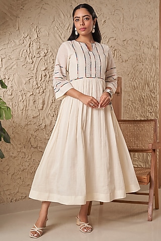 Cream Mulmul Embroidered Dress by Samatvam By Anjali Bhaskar