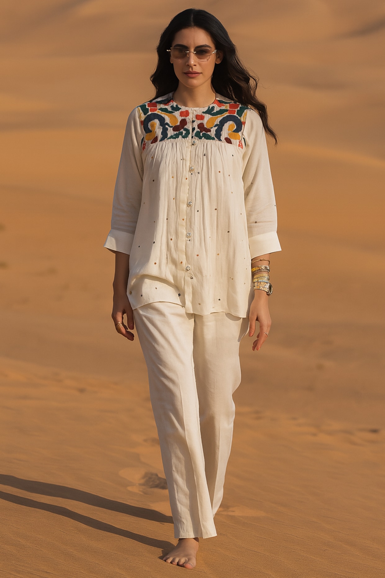 Samatvam By Anjali Bhaskar Ivory Mulmul Floral Embroidered Co-Ord Set