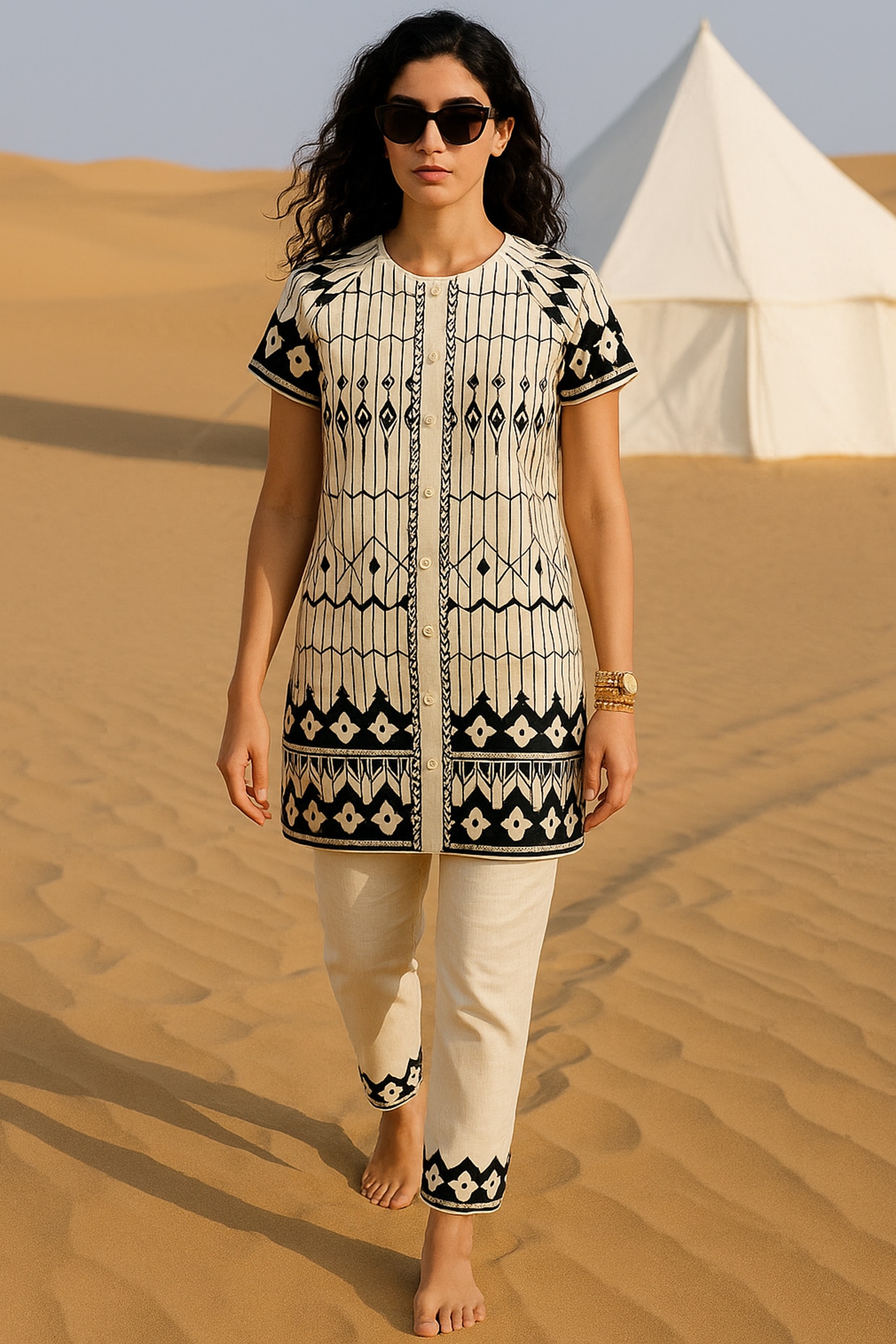 Samatvam By Anjali Bhaskar White Chanderi Thread Embroidered Straight Kurta Set
