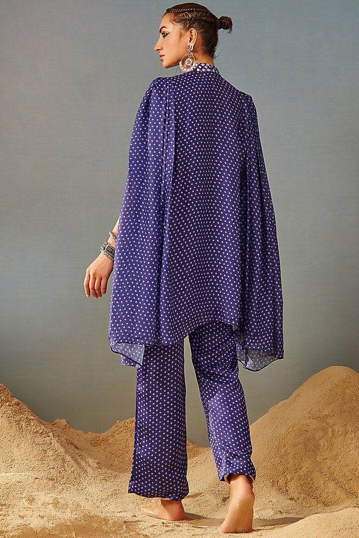 Violet Printed Kaftan Set by Samatvam By Anjali Bhaskar at Pernia's Pop Up Shop