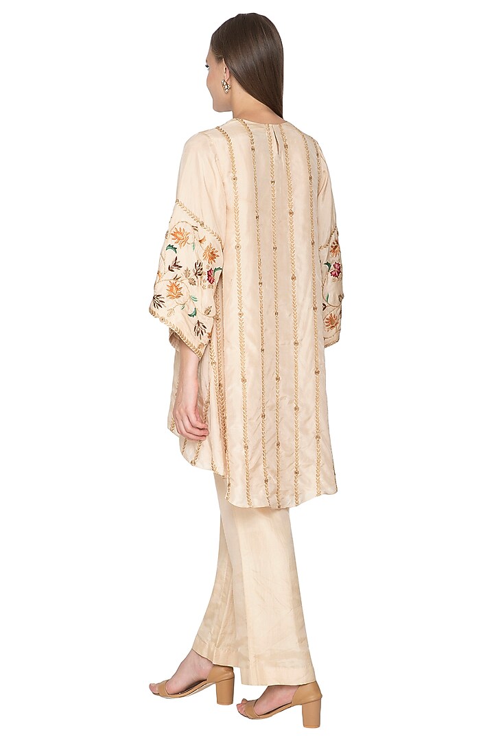 Ivory Embroidered Kurta With Palazzo Pants by Samatvam By Anjali Bhaskar at Pernia's Pop Up Shop