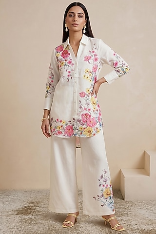 Off-White Linen Floral Motif Printed Pants by Satya Paul