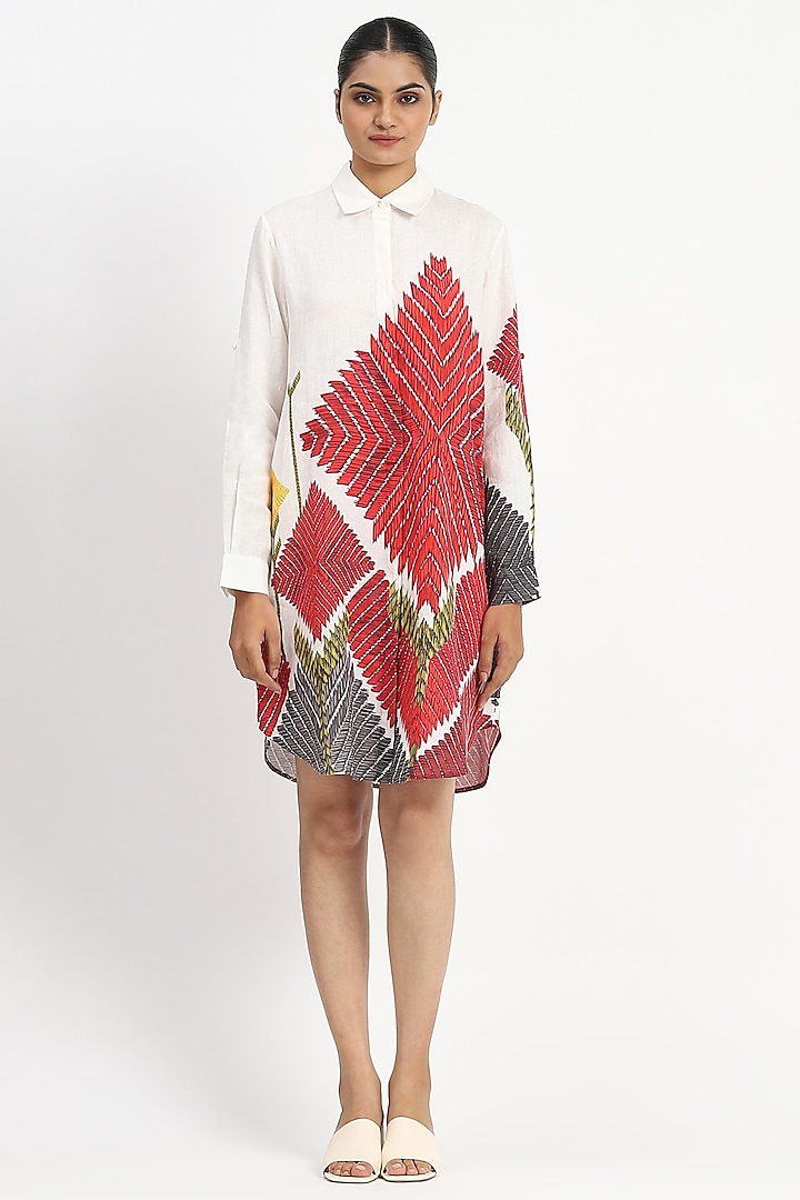 Ivory Linen Motif Printed Tunic by Satya Paul at Pernia's Pop Up Shop