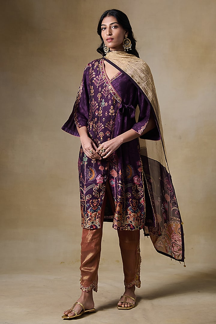 Purple Raw Silk Resham Embroidered & Printed Kurta Set by Saundh at Pernia's Pop Up Shop