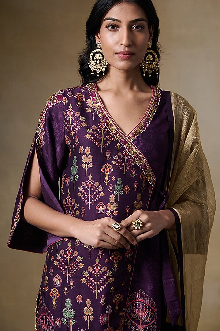Purple Raw Silk Resham Embroidered & Printed Kurta Set by Saundh at Pernia's Pop Up Shop