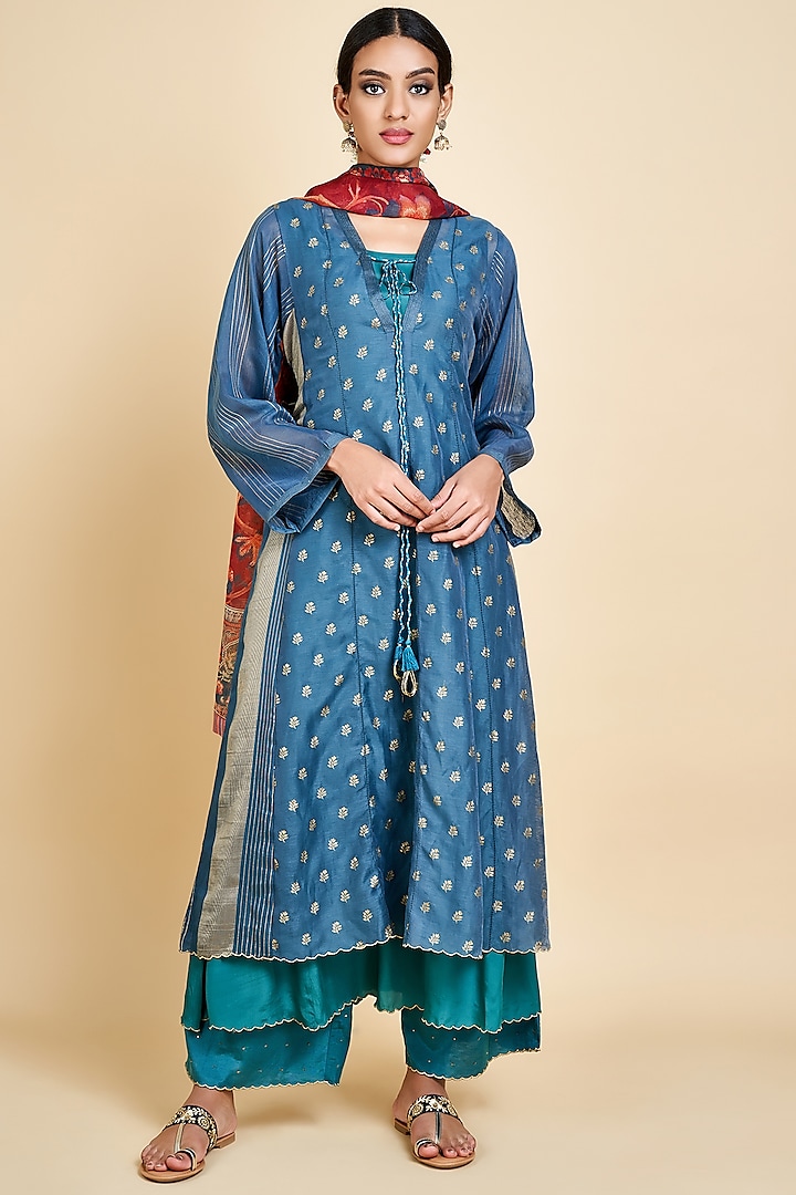 Turquoise Printed Kurta Set With Tie-Up by Saundh