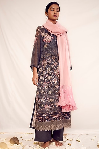 Grey Floral Printed Kurta Set by Saundh