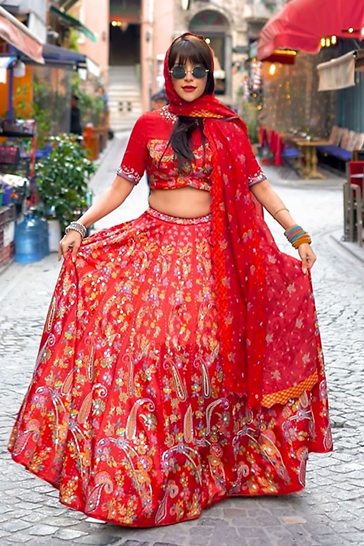 Red Gaji Butti Silk Embroidered  dulhan bday 22 may Lehenga Set by Saundh at Pernia's Pop Up Shop