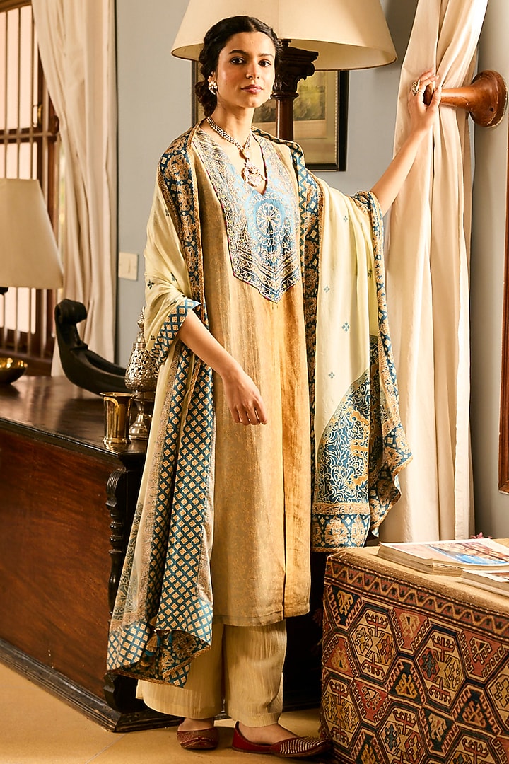 Cream Viscose Silk Printed & Sequins Embroidered Kurta Set by Saundh at Pernia's Pop Up Shop
