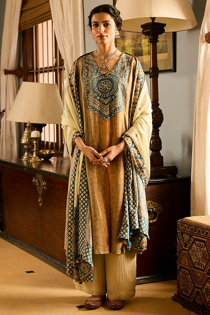 Cream Viscose Silk Printed & Sequins Embroidered Kurta Set by Saundh at Pernia's Pop Up Shop