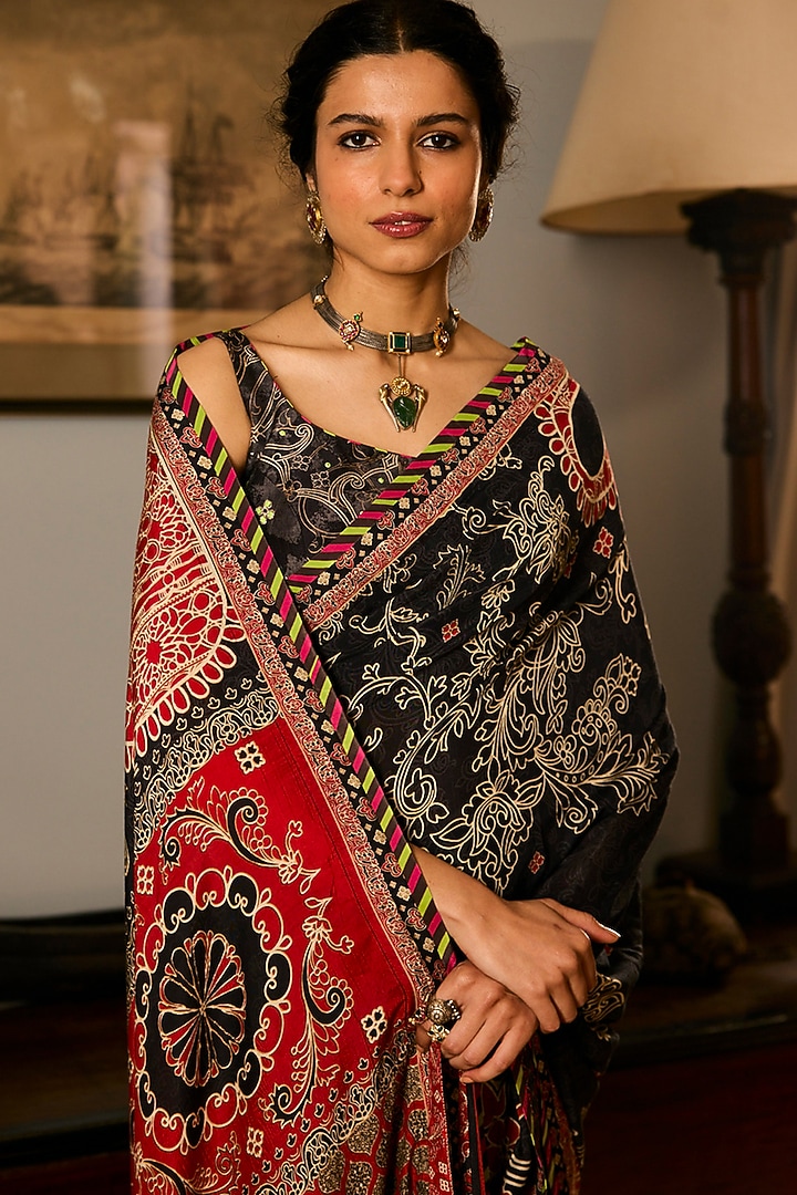 Black Muslin Silk Printed & Resham Embroidered Festive Saree Set by Saundh at Pernia's Pop Up Shop