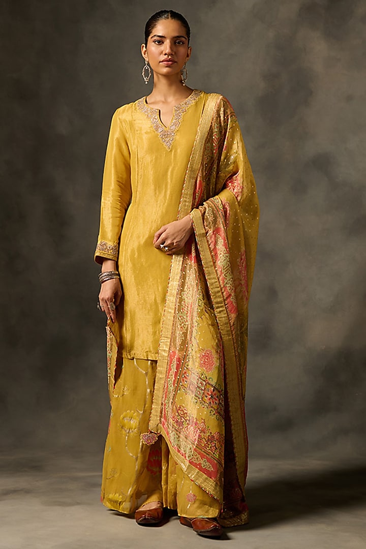 Yellow Viscose Tissue Jacquard Motif Short Kurta Set by Saundh at Pernia's Pop Up Shop