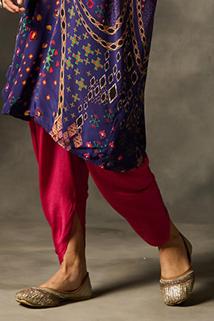 Purple Natural Crepe Printed Kurta Set by Saundh at Pernia's Pop Up Shop