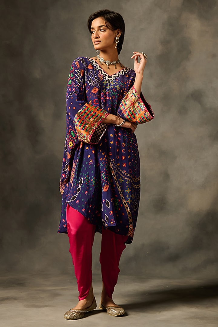 Purple Natural Crepe Printed Kurta Set by Saundh at Pernia's Pop Up Shop