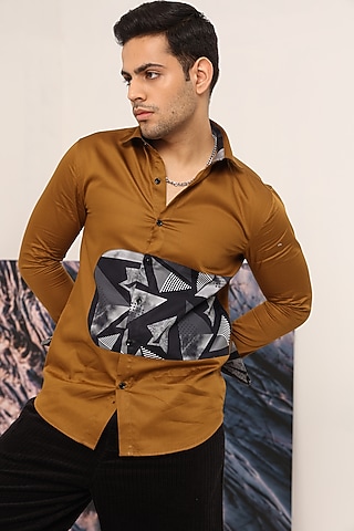 Golden Giza Cotton Printed Shirt by Sazvit