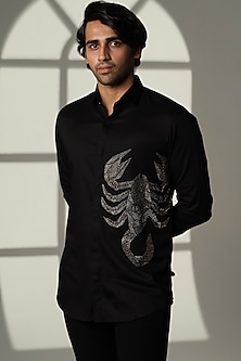 product-color-Black