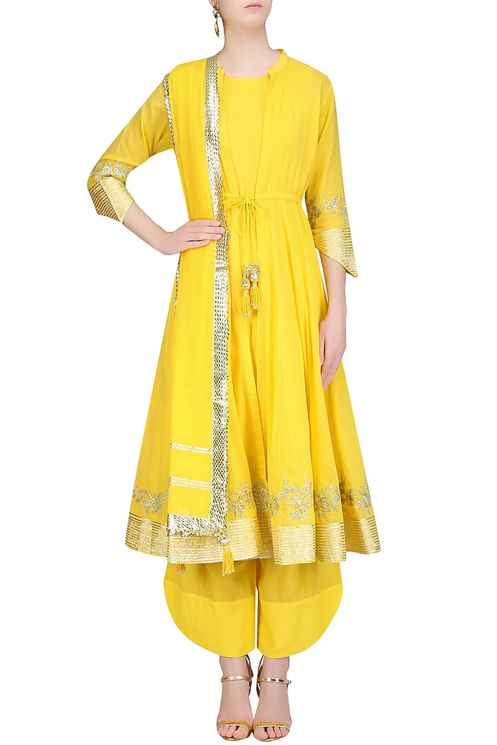 Yellow Gotta Patti Kurta Payjama Set main image 1