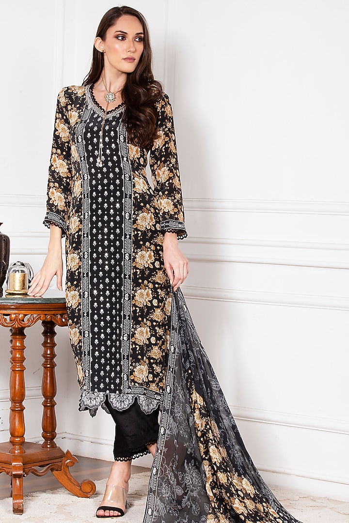 Black & Beige Printed Kurta Set by Sakshi Girri at Pernia's Pop Up Shop
