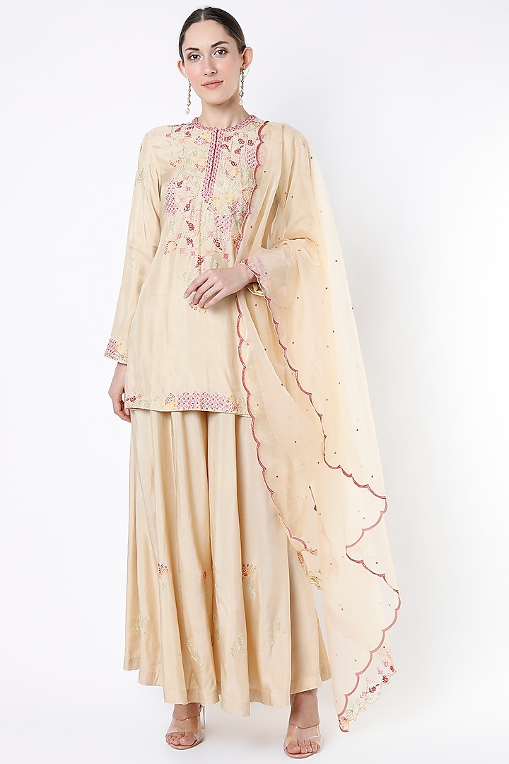 Beige Hand Embroidered Kurta Set by Samad Atelier