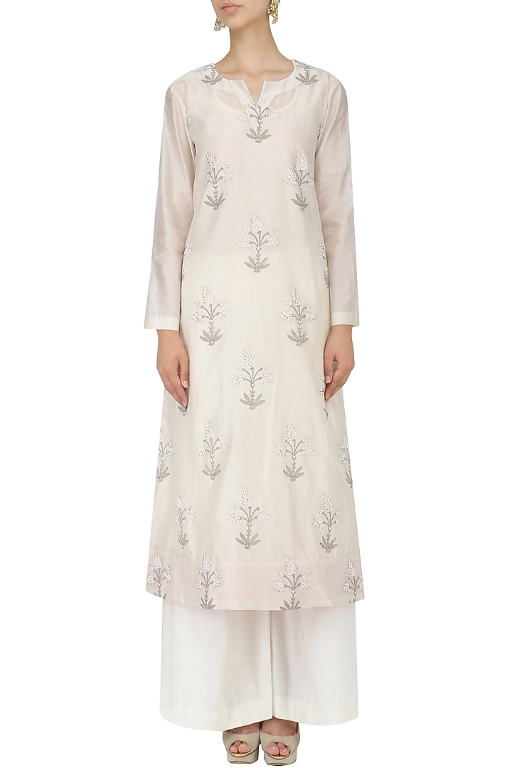White block printed kurta and palazzo pants set available only at Pernia's Pop Up Shop.