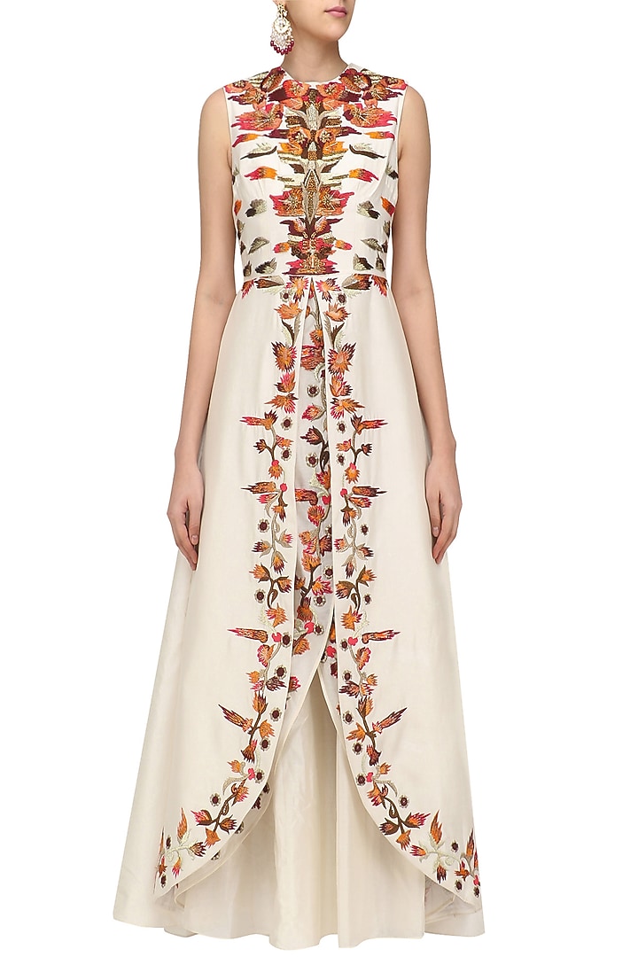 Off white embroidered front open layered gown available only at Pernia's Pop Up Shop.