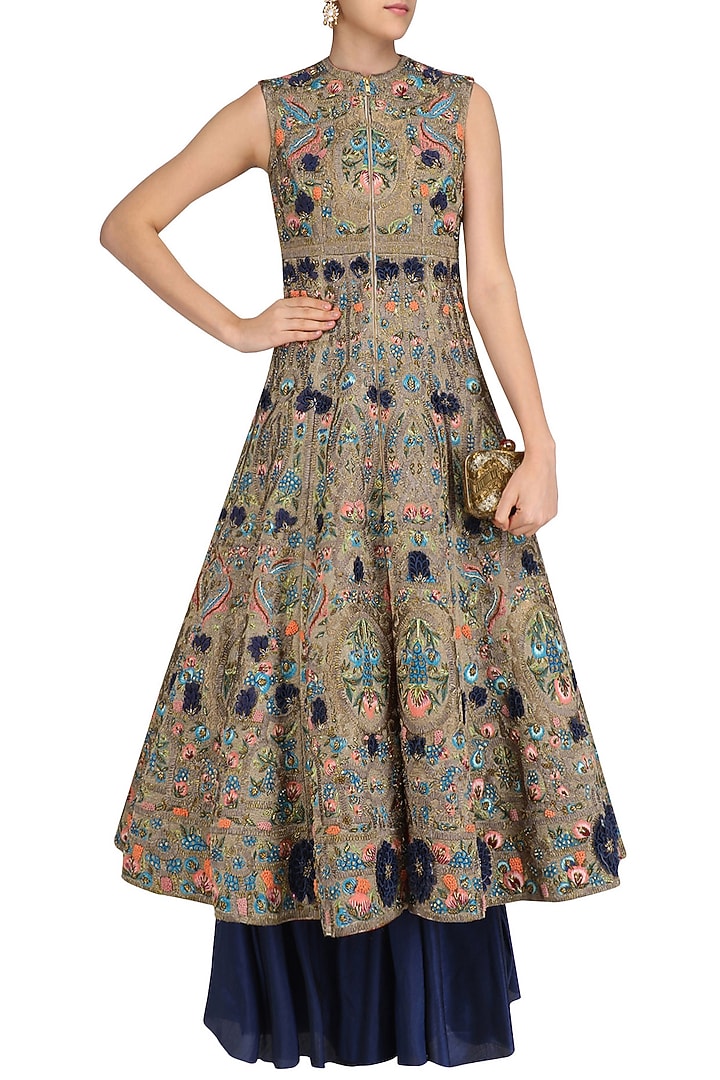 Grey and blue embroidered gown available only at Pernia's Pop Up Shop.