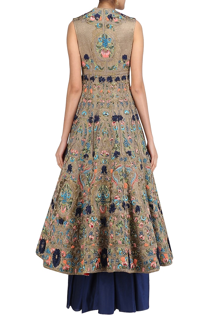 Grey and blue embroidered gown available only at Pernia's Pop Up Shop.