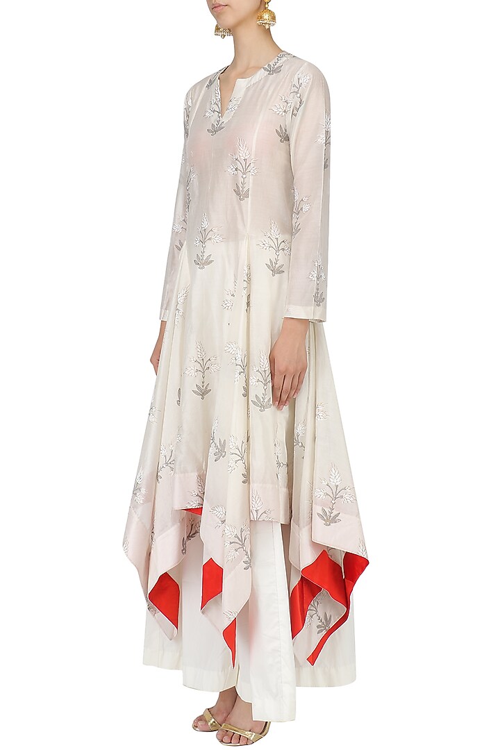 White block print high low kurta set available only at Pernia's Pop Up Shop.