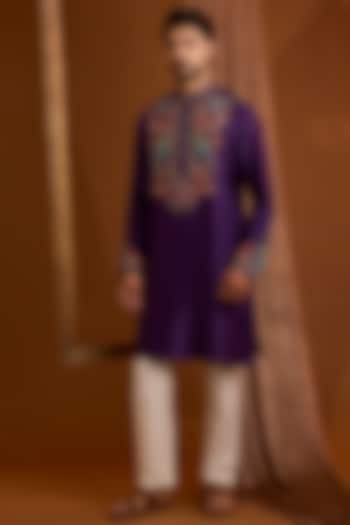 Purple Silk Kurta Set by SAMMOHAN at Pernia's Pop Up Shop