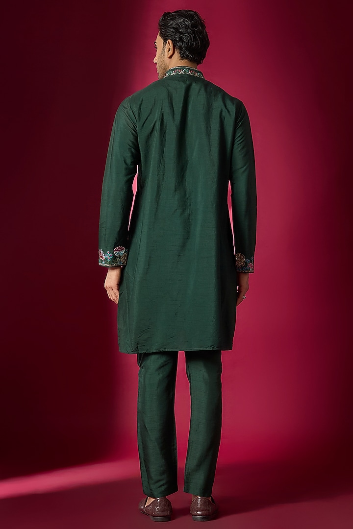 Emerald Green Tussar Hand & Machine Embroidered Kurta Set by SAMMOHAN at Pernia's Pop Up Shop