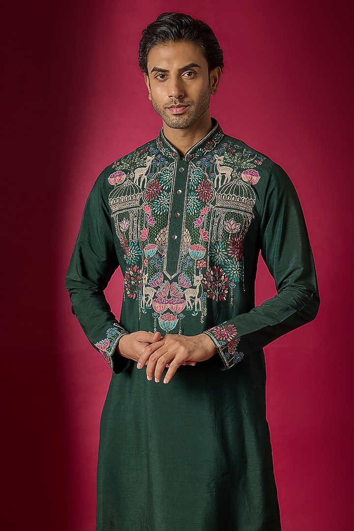 Emerald Green Tussar Hand & Machine Embroidered Kurta Set by SAMMOHAN at Pernia's Pop Up Shop
