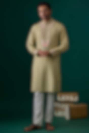 Green Tussar Hand & Machine Embroidered Kurta Set by SAMMOHAN at Pernia's Pop Up Shop