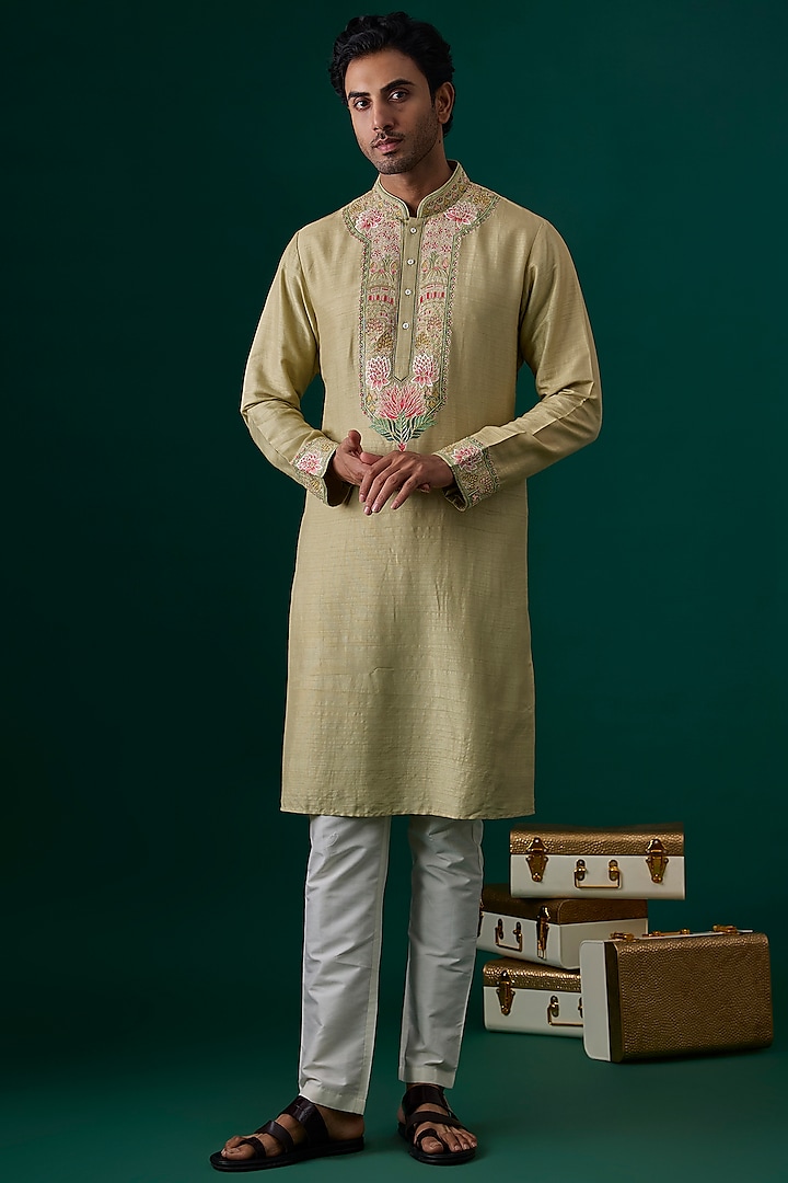Green Tussar Hand & Machine Embroidered Kurta Set by SAMMOHAN at Pernia's Pop Up Shop