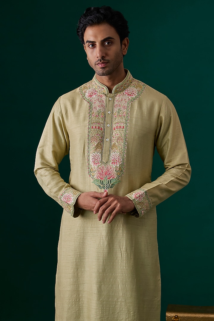 Green Tussar Hand & Machine Embroidered Kurta Set by SAMMOHAN at Pernia's Pop Up Shop
