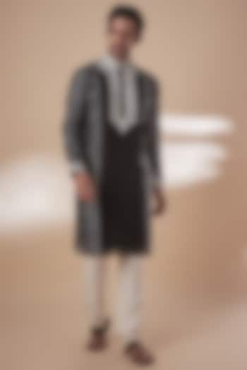 Black Chanderi Tie-Dye & Hand Embroidered Kurta Set by SAMMOHAN at Pernia's Pop Up Shop