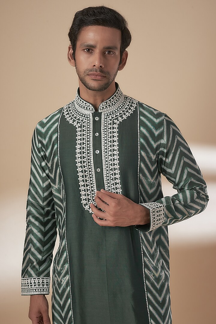 Green Chanderi Tie-Dye & Hand Embroidered Kurta Set by SAMMOHAN at Pernia's Pop Up Shop