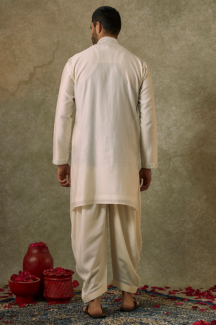 Ivory Silk Blend Mirror Embroidered Kurta Set by SAMMOHAN at Pernia's Pop Up Shop