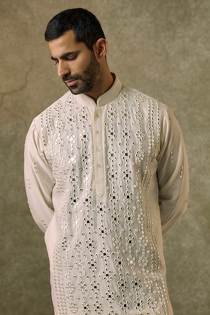 Ivory Silk Blend Mirror Embroidered Kurta Set by SAMMOHAN at Pernia's Pop Up Shop