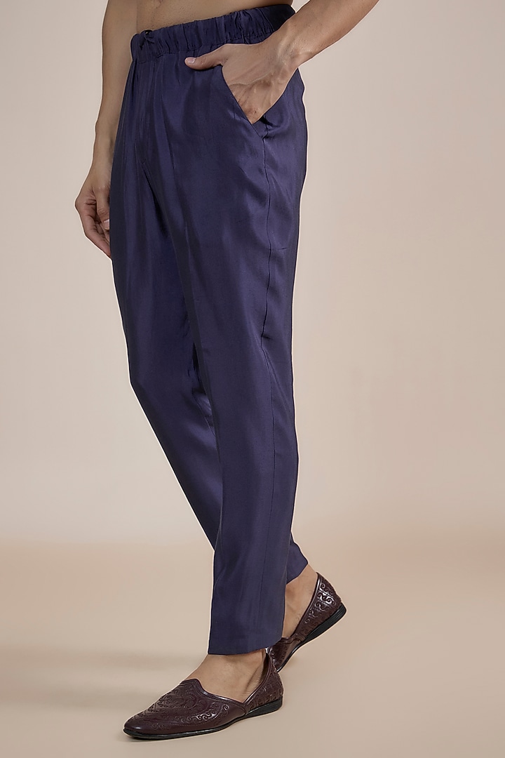 Navy Blue Silk Blend Resham Hand Embroidered Kurta Set by SAMMOHAN at Pernia's Pop Up Shop