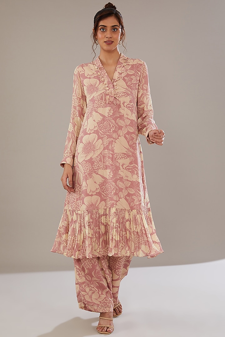 Rose Pink Georgette Floral Printed Kurta Set by Sana Barreja at Pernia's Pop Up Shop