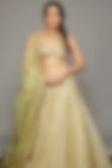 Shop Sara Ali Khan's Designer Sarees, Lehenga, Anarkali, Kurti 2026