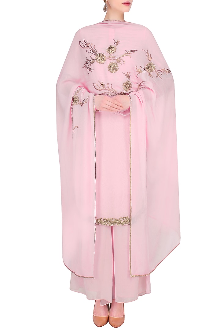 Pink and gold embroidered kurta and pants set available only at Pernia's Pop Up Shop.