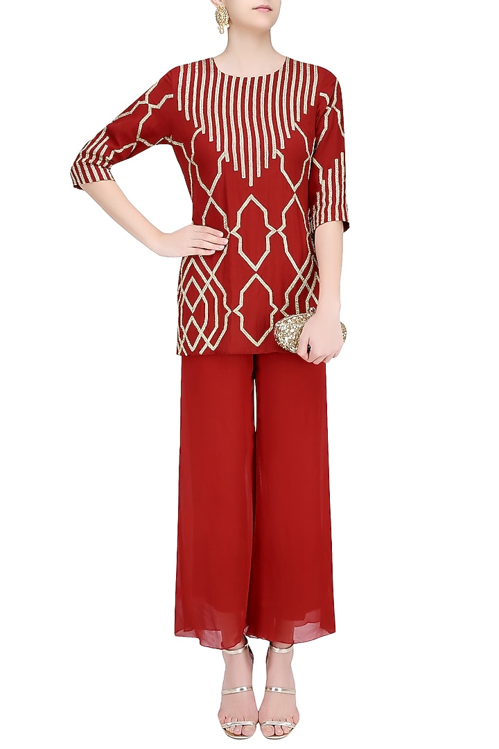 Crimson red gota patti embroidered kurta and pants set available only at Pernia's Pop Up Shop.
