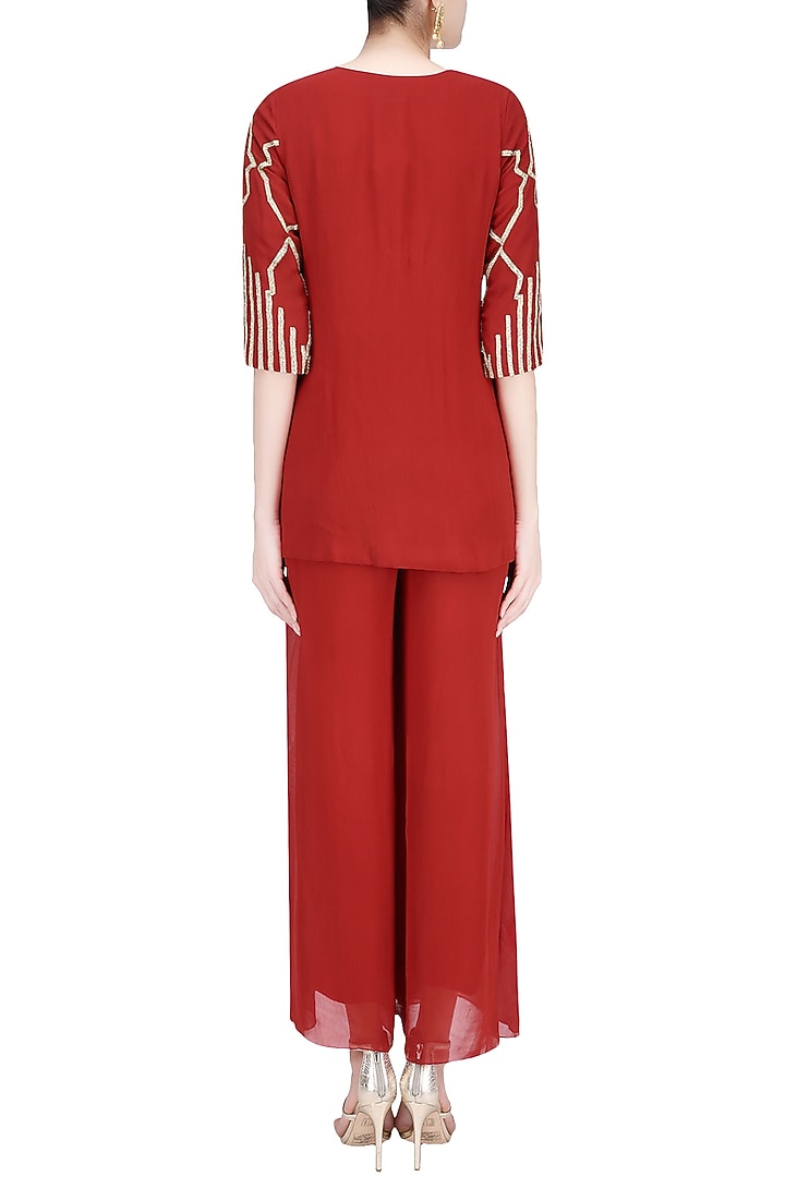 Crimson red gota patti embroidered kurta and pants set available only at Pernia's Pop Up Shop.