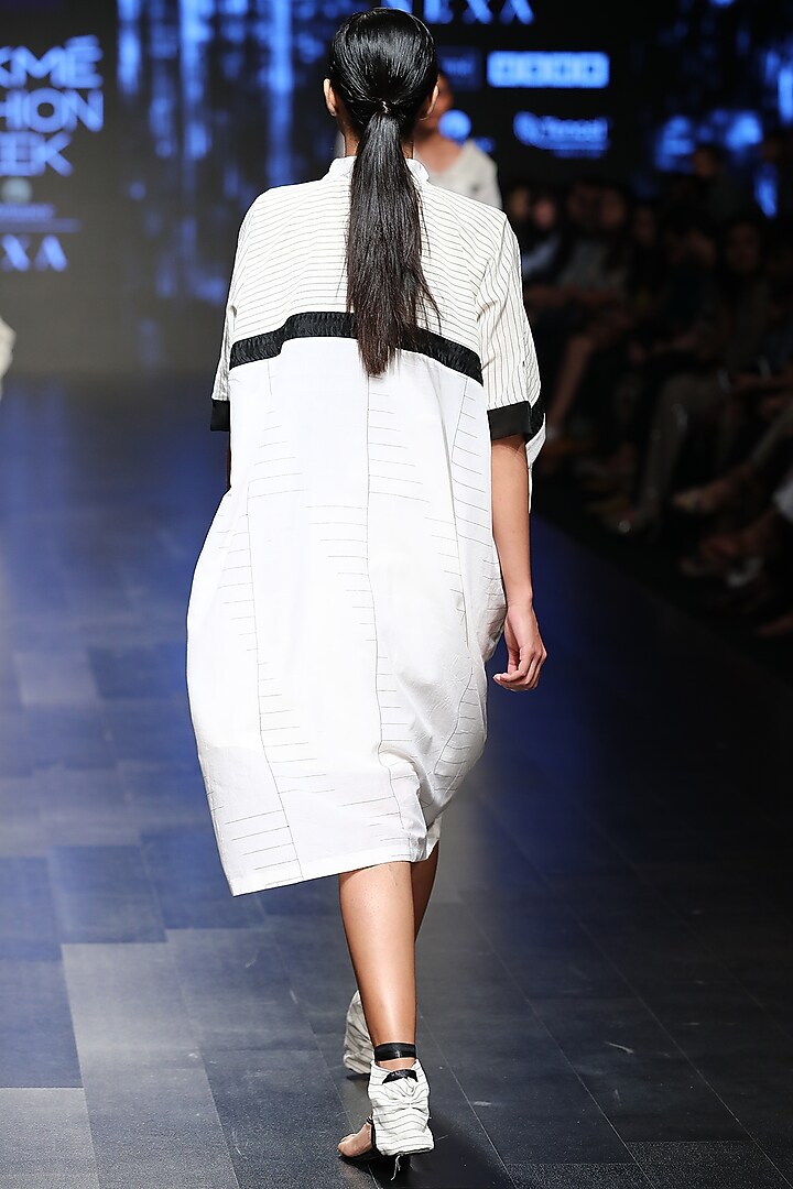 Off White Baggy Striped Summer Dress by Sayantan Sarkar at Pernia's Pop Up Shop