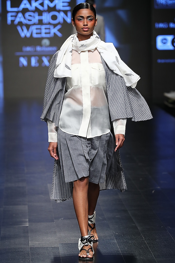 Grey Striped Kimono Style Shrug by Sayantan Sarkar