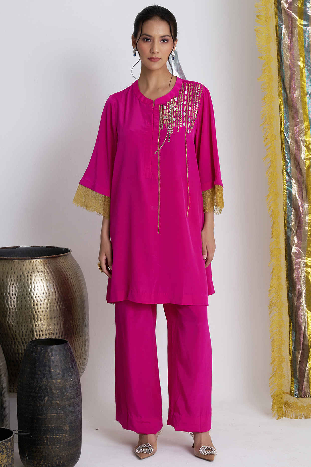 Fuchsia Rasgulla Crepe Mirror Work Short Kurta Set by Siyona By Ankurita at Pernia's Pop Up Shop