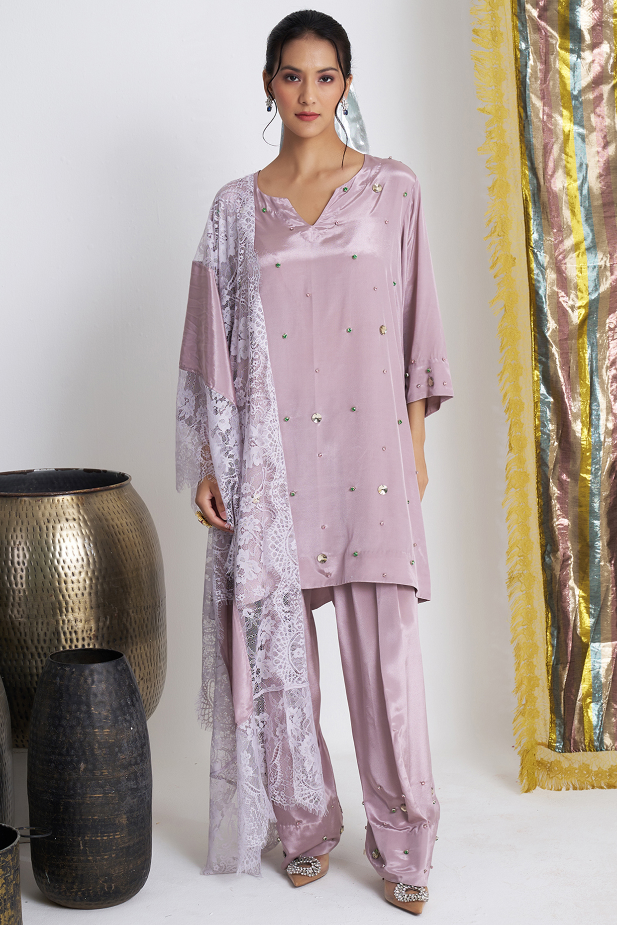 Mauve Rasgulla Crepe Crystal Embroidered Kurta Set by Siyona By Ankurita at Pernia's Pop Up Shop